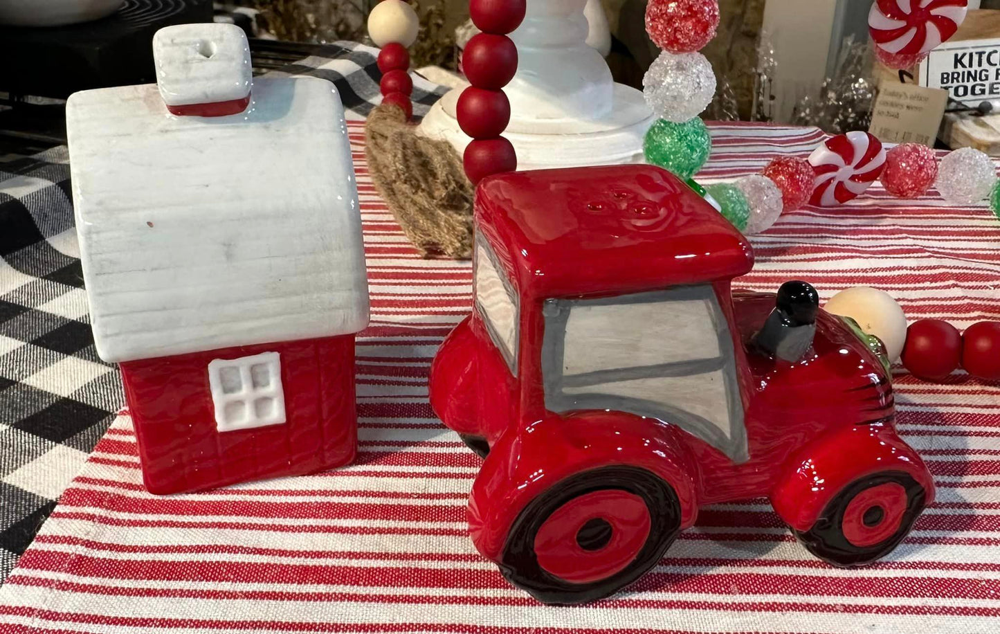 Ceramic Farmhouse Salt & Pepper Shaker, 2pcs/set