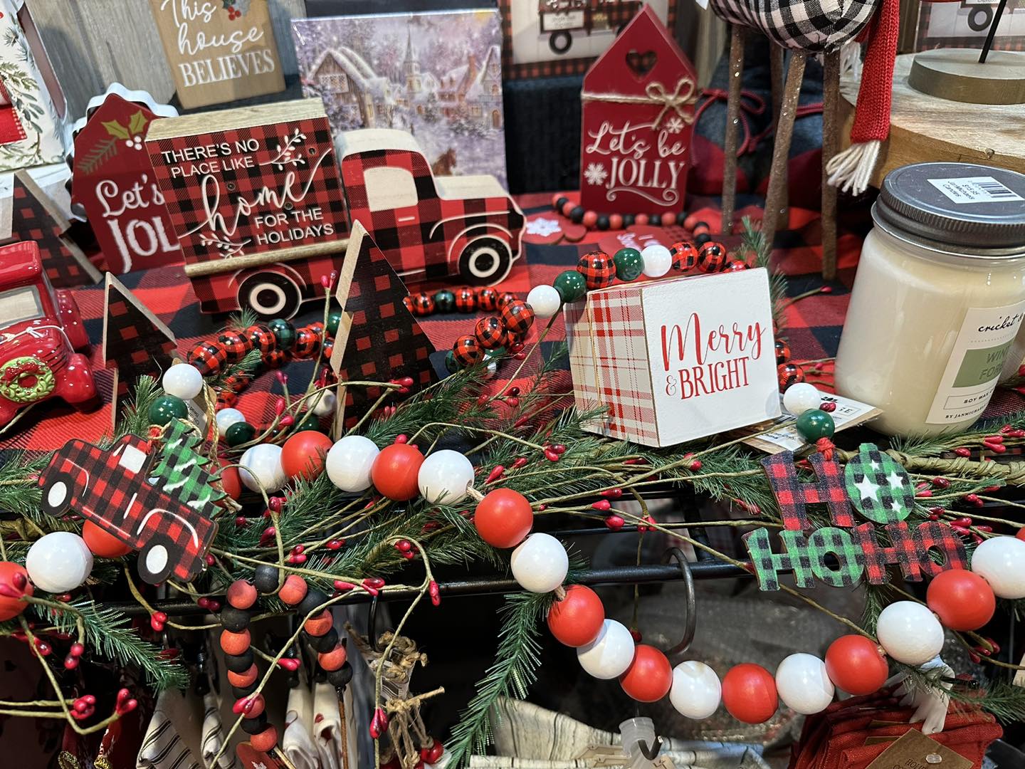 Buffalo Check Christmas Wood Bead Garland