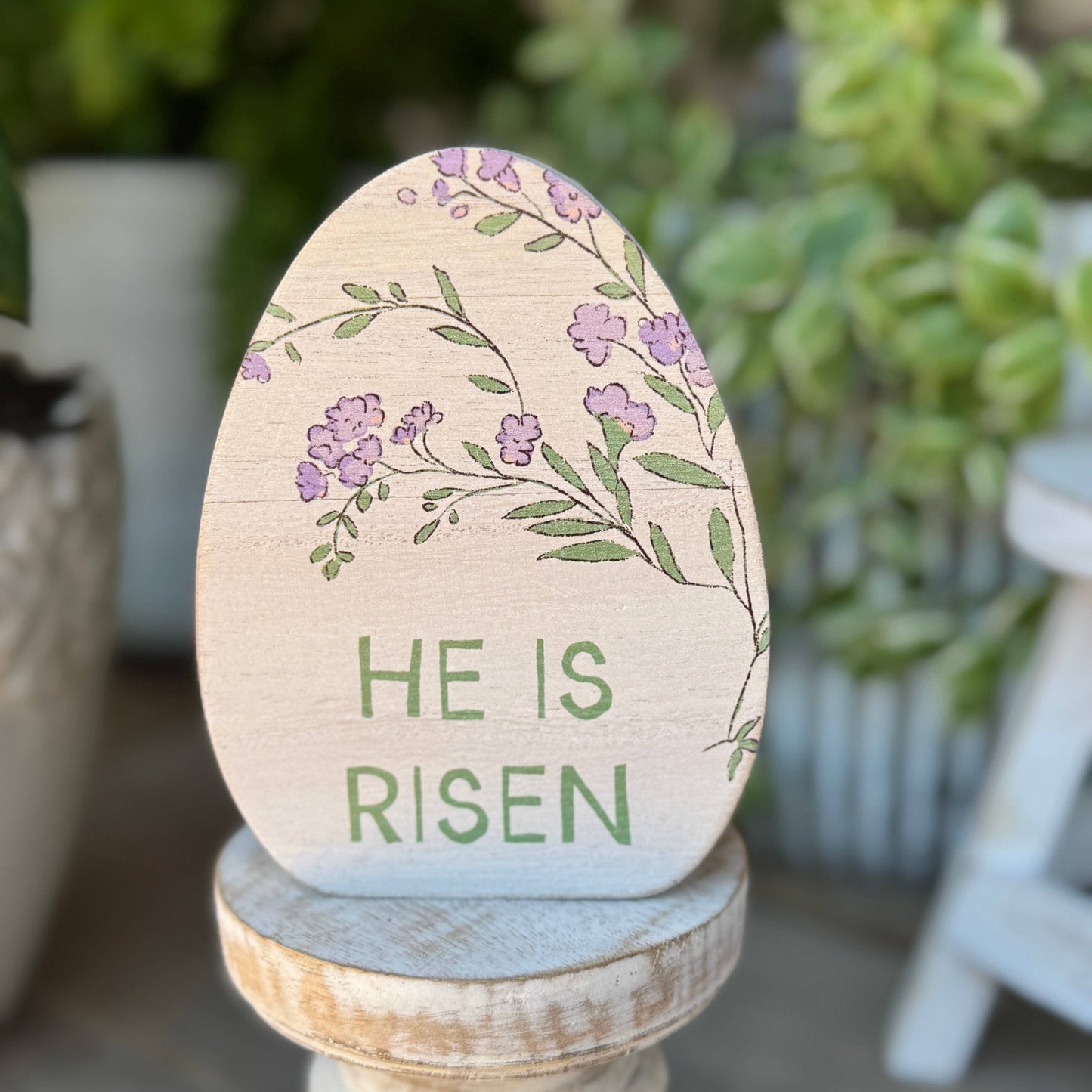He is Risen Egg