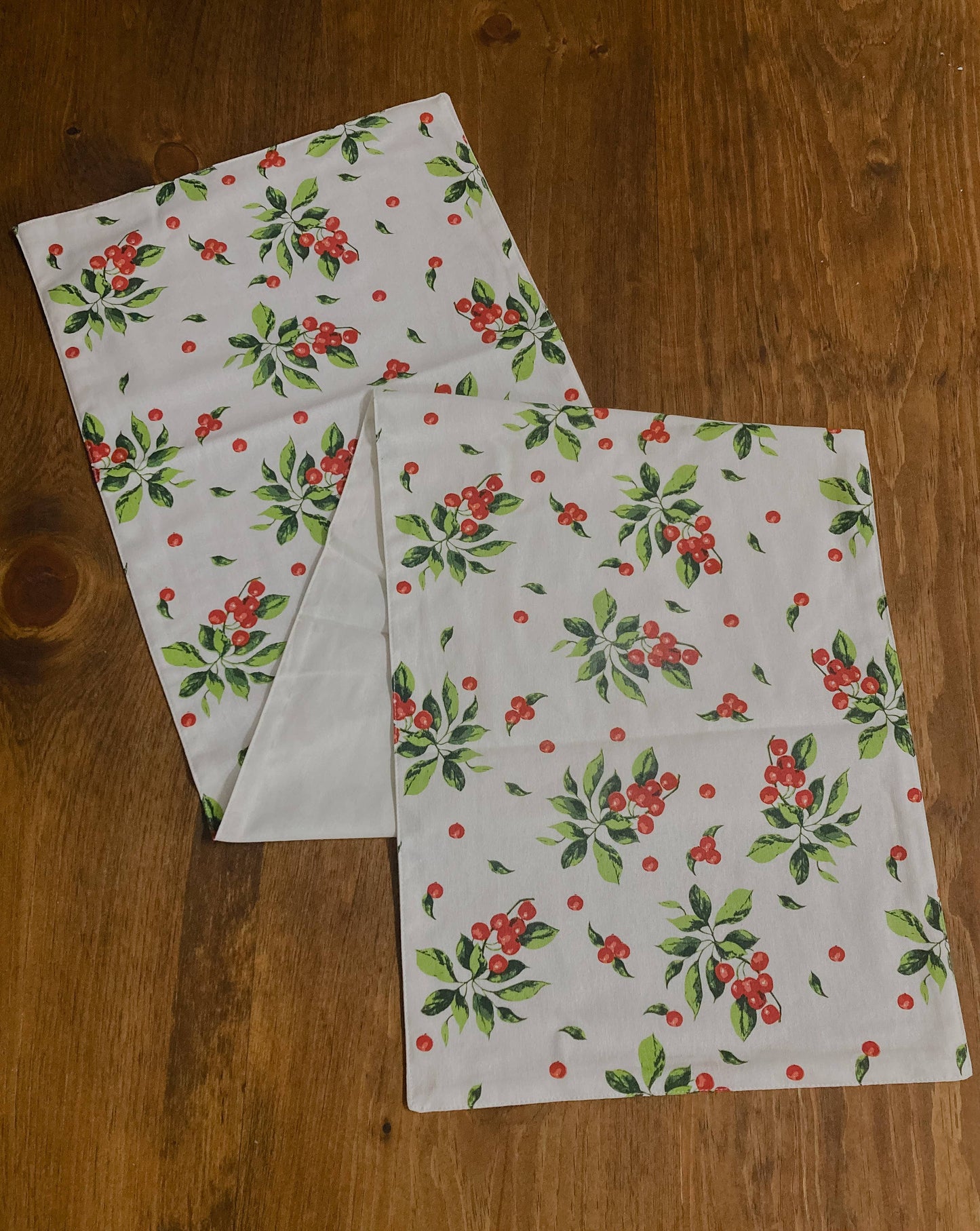 Holly Berry Runner 14x56in